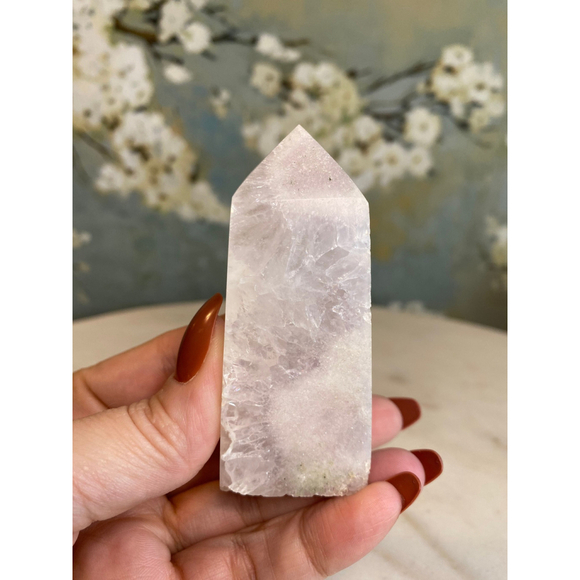 Pink amethyst tower point - Picture 4 of 10